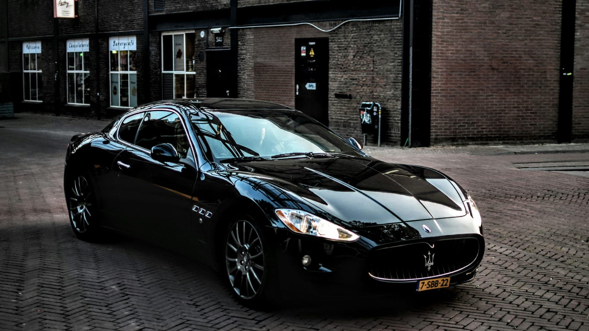 Maserati Ghibli vehicle